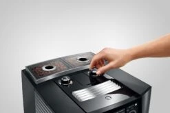 JURA J8 Twin Diamond Black (EA) Met €78 Gratis Koffie En Glazen Melkhouder En 2+1 Jaar Extra Garantie -Koffie Winkel Jura J8 Twin Diamond Black maalgraad