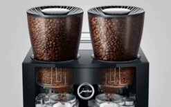 JURA GIGA W10 Diamond Silver (EA) Met €84 Gratis Koffie 8 JURA GIGA W10 Diamond Silver (EA) Met €84 Gratis Koffie -Koffie Winkel Jura giga W10 koffiemachine maalwerk