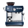 Sage Barista Express Impress - Damson Blue Met €33 Gratis Koffie En Barista Pack T.w.v. €169