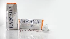 Bazzara - Koffiebonen - Grancappuccino -Koffie Winkel grancappuccino con tazzina