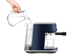 Sage Bambino - Damson Blue 10 Sage Bambino - Damson Blue -Koffie Winkel sage bambino damson blue espresso machine water